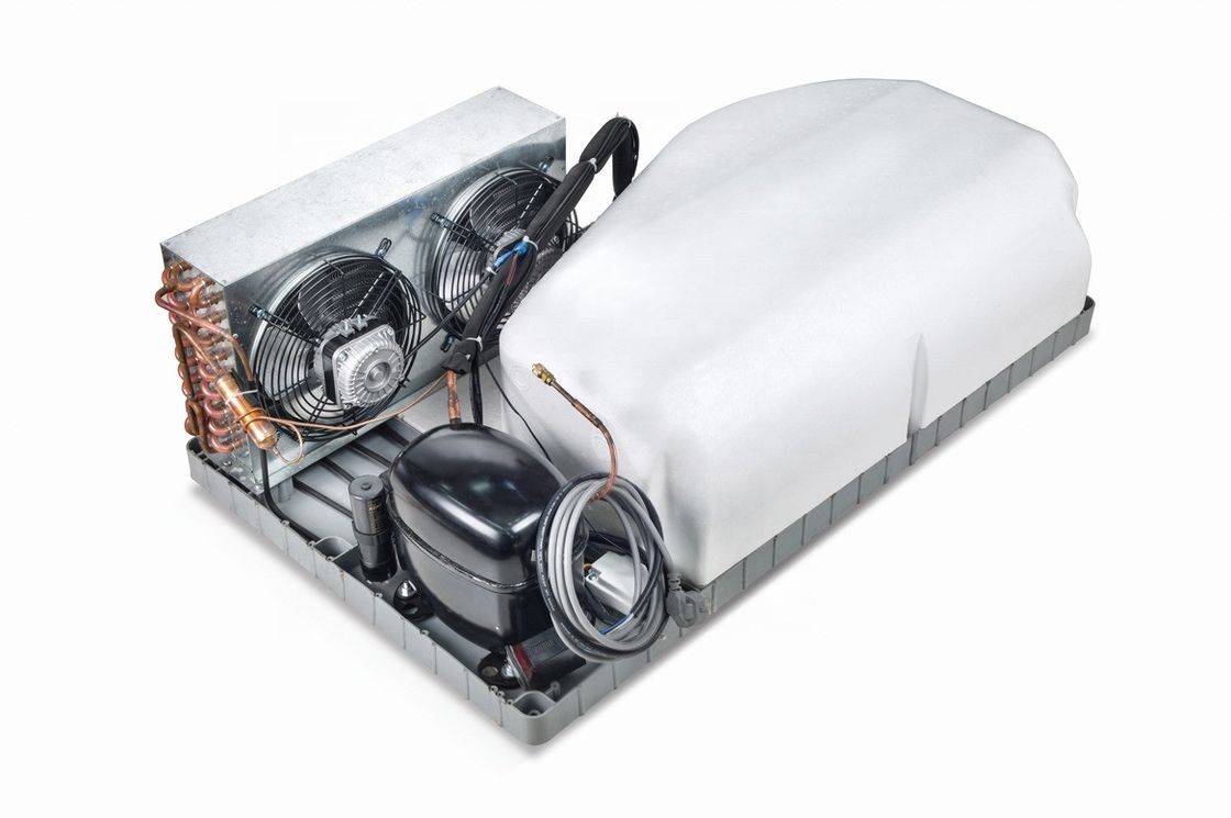 Refrigerador congelador exhibidor de bebidas energéticas con puerta de vidrio vertical de alta conexión comercial para supermercado, refrigerado por aire